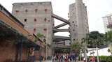 <p>Sesc Pompéia - São Paulo, projetado pela arquiteta e urbanista Lina Bo Bardi em 1977.</p>