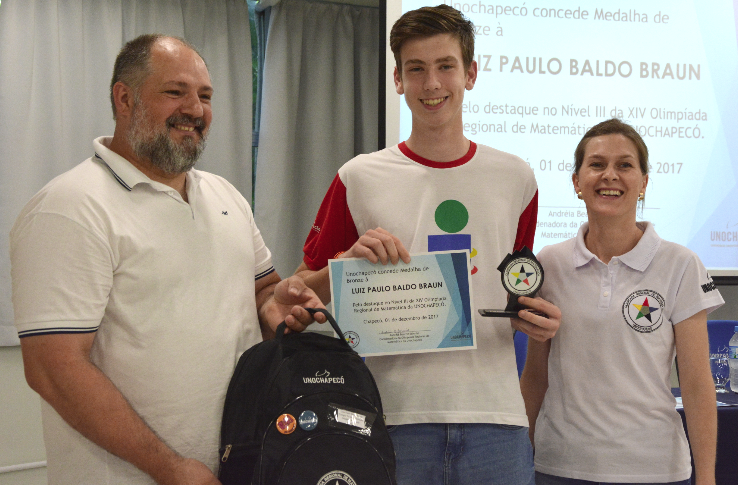 <p>23 estudantes de Santa Catarina, Rio Grande do Sul e Paraná, foram premiados na 14ª edição da Olimpíada Regional de Matemática da Unochapecó</p>