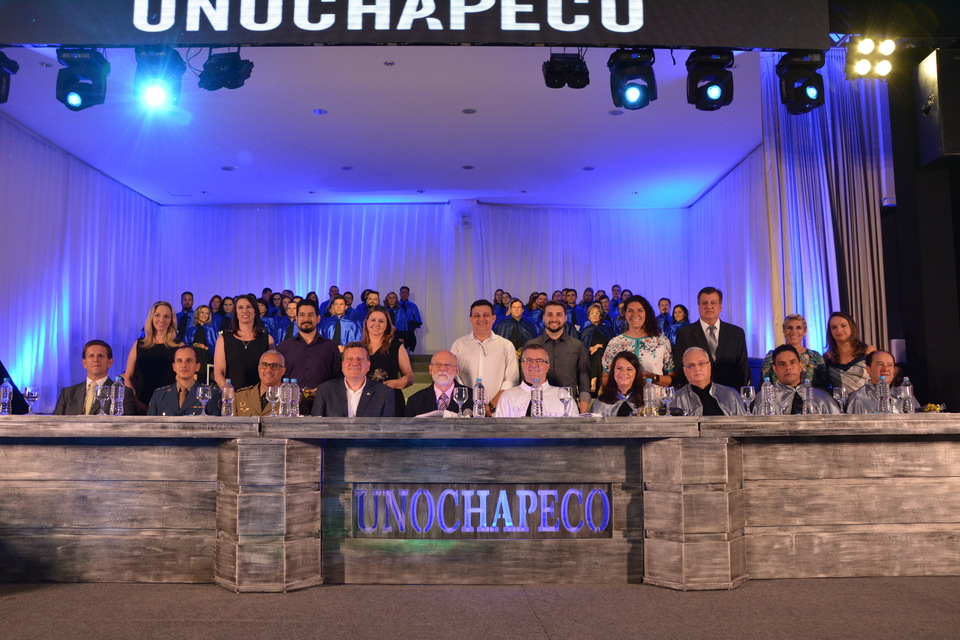 <p>Na última quinta-feira (15/02) tomaram posse os novos gestores da Unochapecó</p>