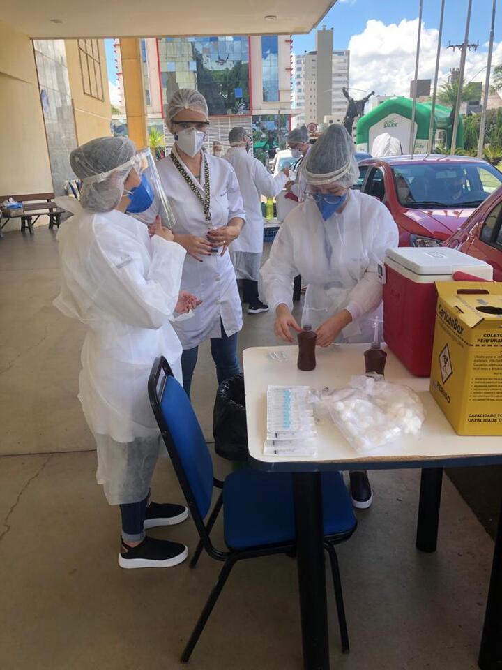 <p>Unochapecó está auxiliando o município na campanha de vacinação da Covid-19</p>