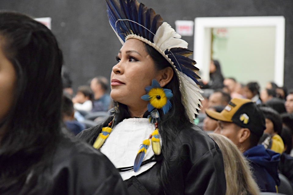 <p>Terceira turma do curso de Licenciatura Intercultural Indígena recebe colação de grau.</p>