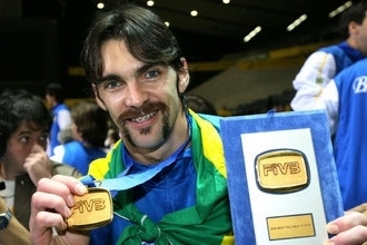 Giba é eleito o melhor jogador de vôlei do Brasil de todos os