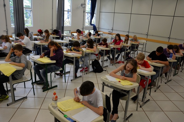 A etapa regional da Olimpíada de Matemática reuniu mais de 400 alunos de escolas públicas e particulares dos três Estados do Sul