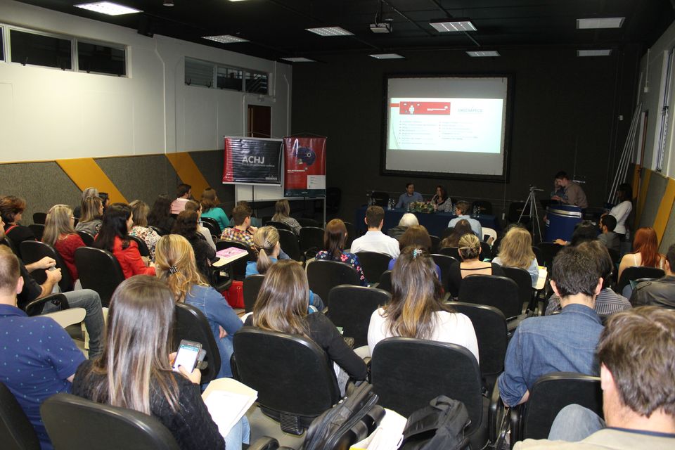 Aula Magna de Biblioteconomia discutiu a prática da leitura no Brasil
