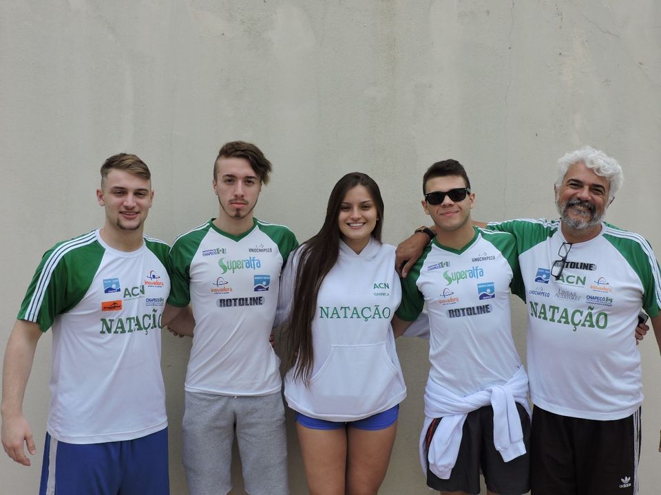 Nadadores da ACN/Unochapecó conquistam duas medalhas no Sul-brasileiro