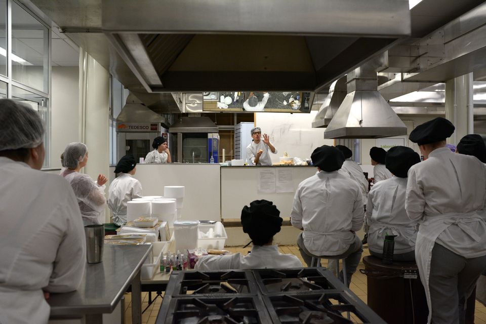 Estudantes aplicam na cozinha os conhecimentos da Semana de Gastronomia