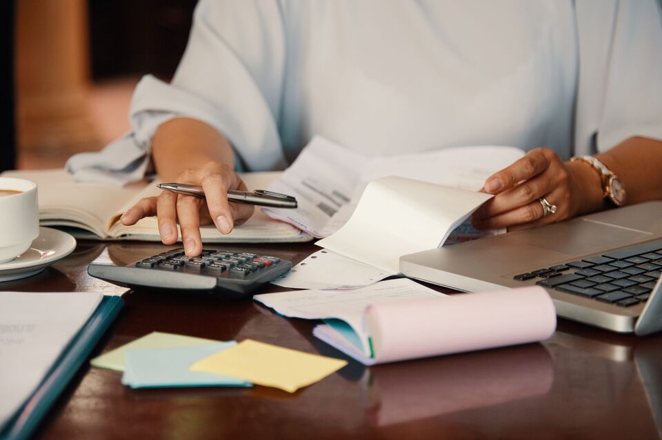 Redução na confiança do consumidor persiste em setembro