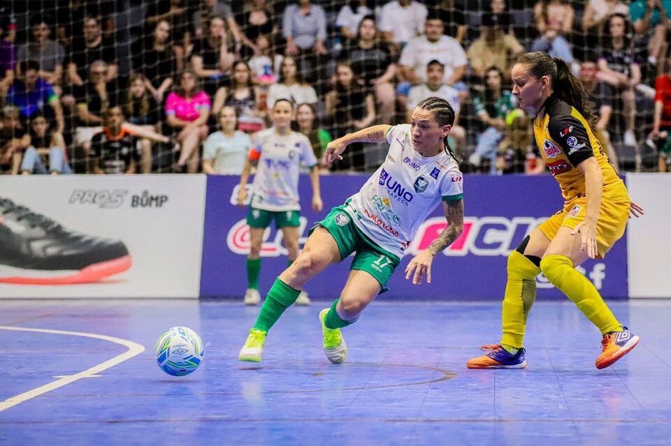 Female/Unochapecó tem atleta convocada para a Seleção Brasileira de Futsal